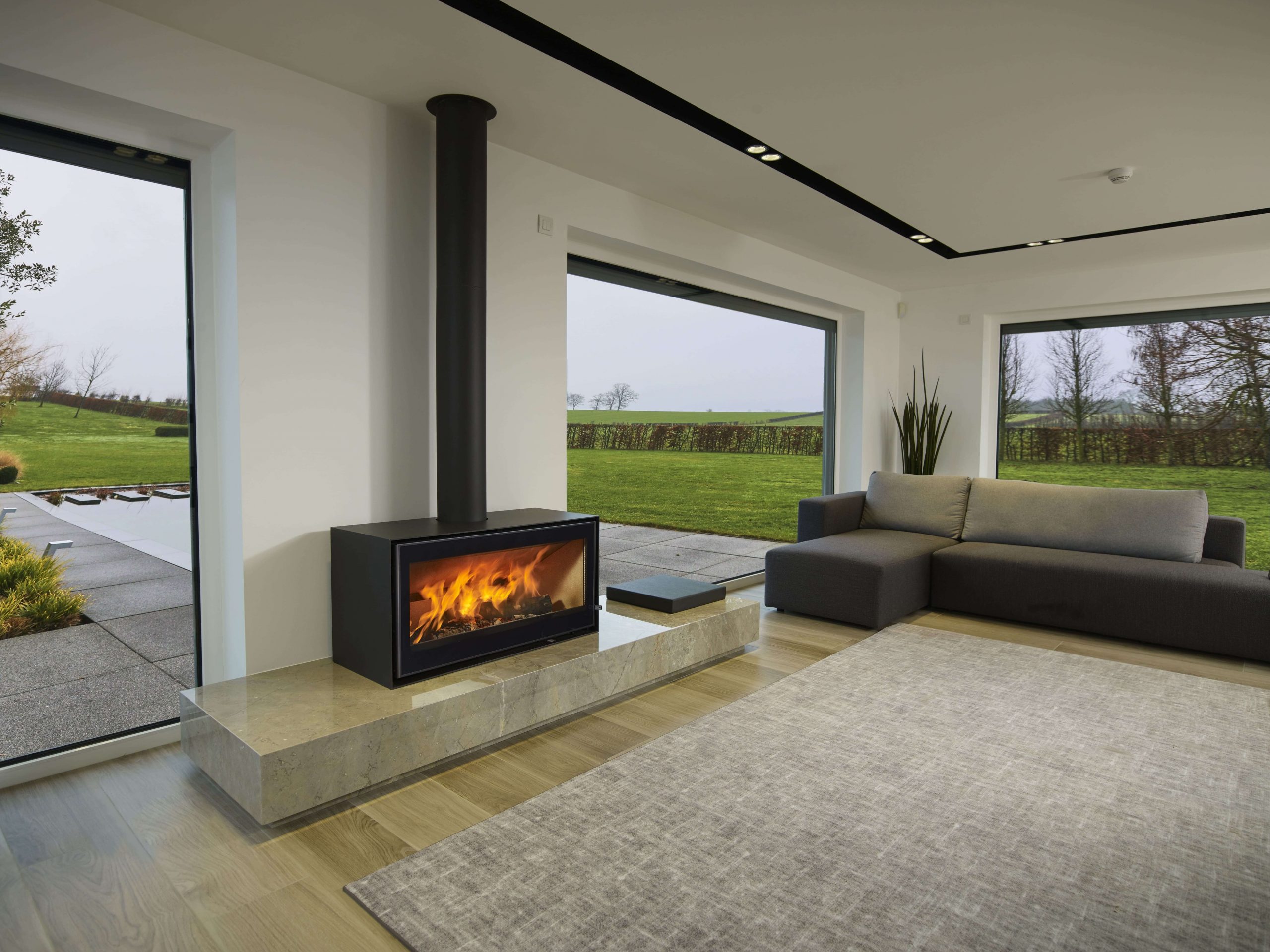 Salamandra a lenha Biojaq JD Pure 16:9 XL com revestimento